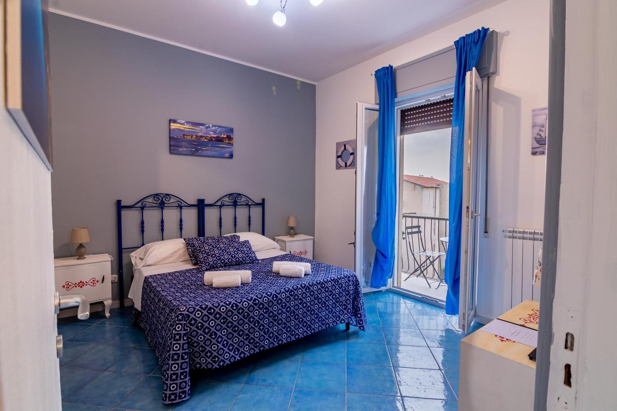 Aria Di Mare Rooms เชฟาลู ภายนอก รูปภาพ